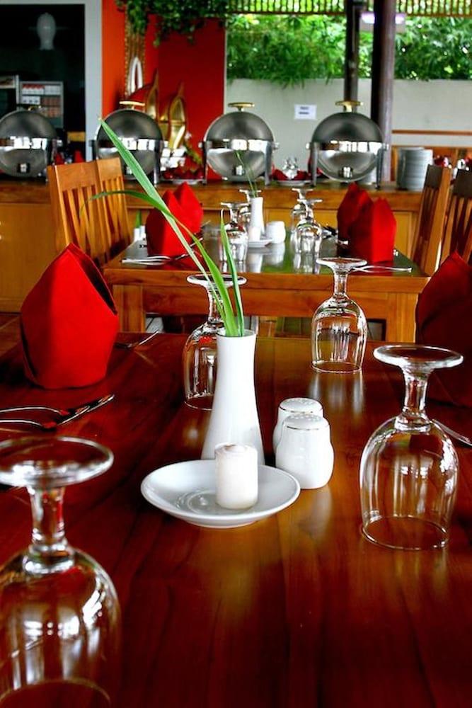 Grand Royal Bil Hotel Praya Buitenkant foto