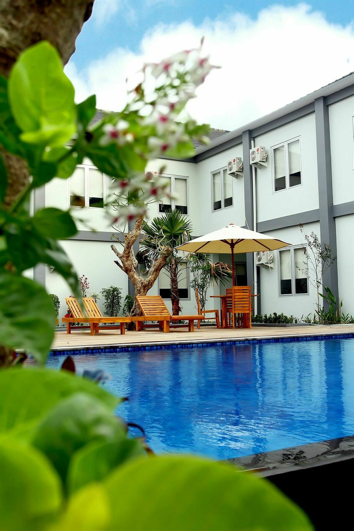 Grand Royal Bil Hotel Praya Buitenkant foto